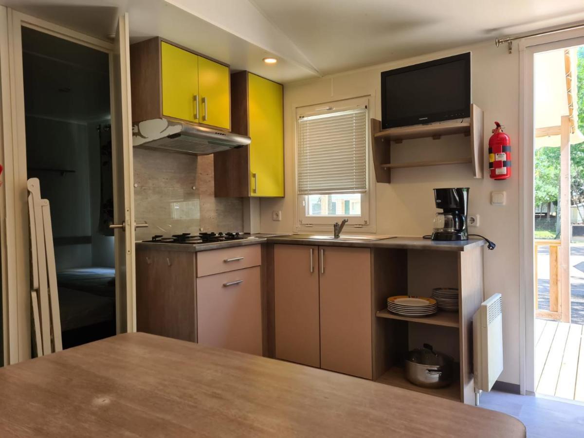 Mobil Home Camping Des 7 Fonts Агд Экстерьер фото